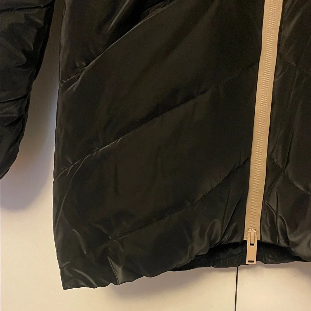 Cozy Black Puffer Jacket for Kids